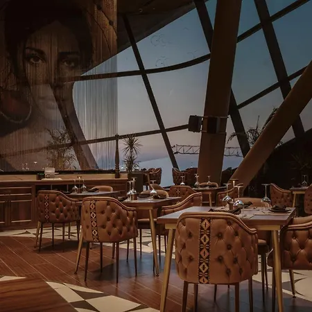 アパート Chic & Cheeky Reside In Malta's Tallest Skyscraper