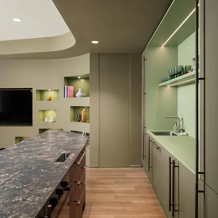 Chic & Cheeky Reside In Malta's Tallest Skyscraper Appartement