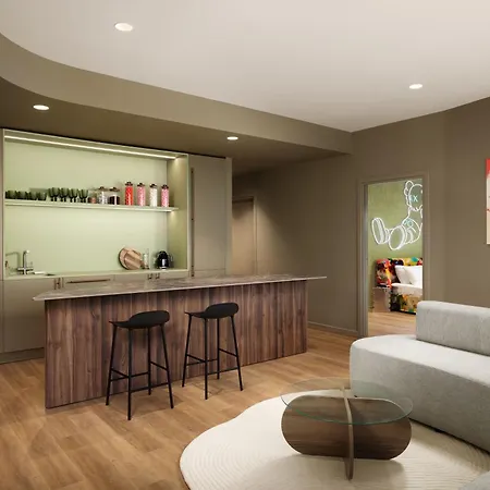 Apartment Chic & Cheeky Reside In Malta's Tallest Skyscraper San Ġiljan
