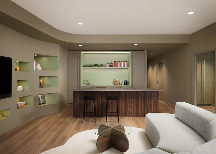 Chic & Cheeky Reside In Malta's Tallest Skyscraper Appartement San Ġiljan