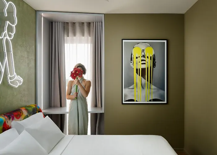 Lejlighed Chic & Cheeky Reside In Malta's Tallest Skyscraper Saint Julian's