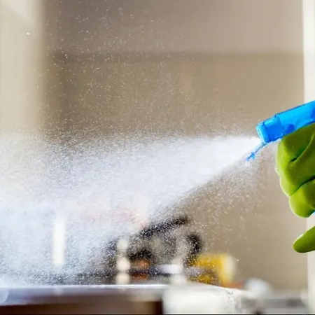 Chic & Cheeky Reside In Malta's Tallest Skyscraper Lägenhet