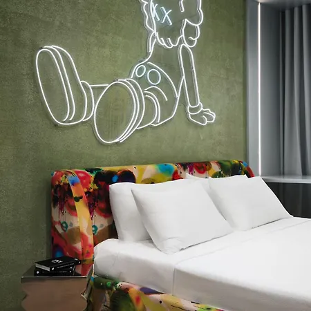 Chic & Cheeky Reside In Malta's Tallest Skyscraper *